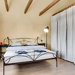 Amazing 5 Bedroom House Krumlov 82 - 4 Min Walk To Main Square Villa Český Krumlov