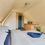 Amazing 5 Bedroom House Krumlov 82 - 4 Min Walk To Main Square Villa