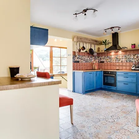 Amazing 5 Bedroom House Krumlov 82 - 4 Min Walk To Main Square
