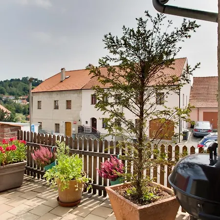 Amazing 5 Bedroom House Krumlov 82 - 4 Min Walk To Main Square Villa *