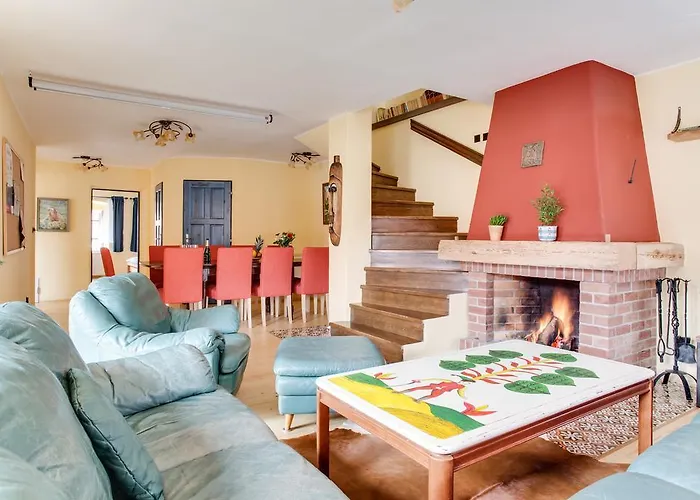 Amazing 5 Bedroom House Krumlov 82 - 4 Min Walk To Main Square * Český Krumlov