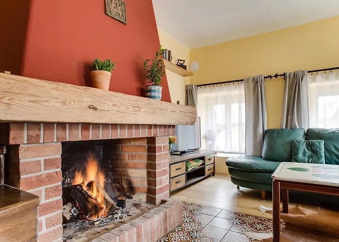 Amazing 5 Bedroom House Krumlov 82 - 4 Min Walk To Main Square *