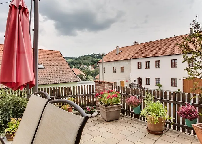 Amazing 5 Bedroom House Krumlov 82 - 4 Min Walk To Main Square * Český Krumlov
