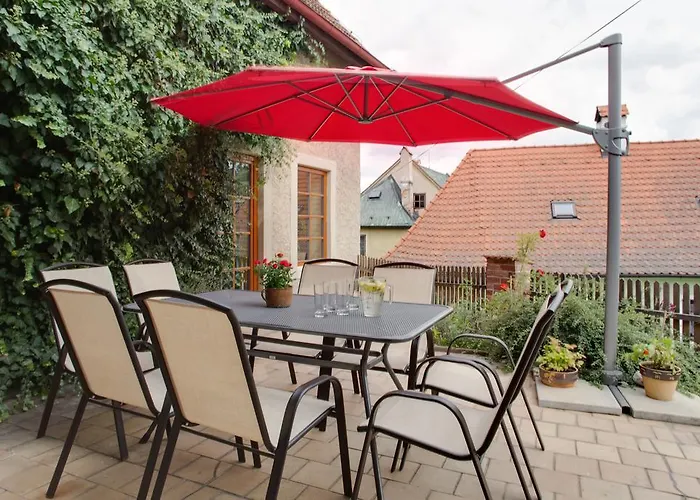 Amazing 5 Bedroom House Krumlov 82 - 4 Min Walk To Main Square * Český Krumlov