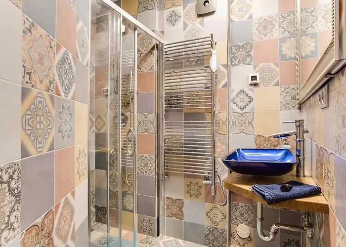 Amazing 5 Bedroom House Krumlov 82 - 4 Min Walk To Main Square *